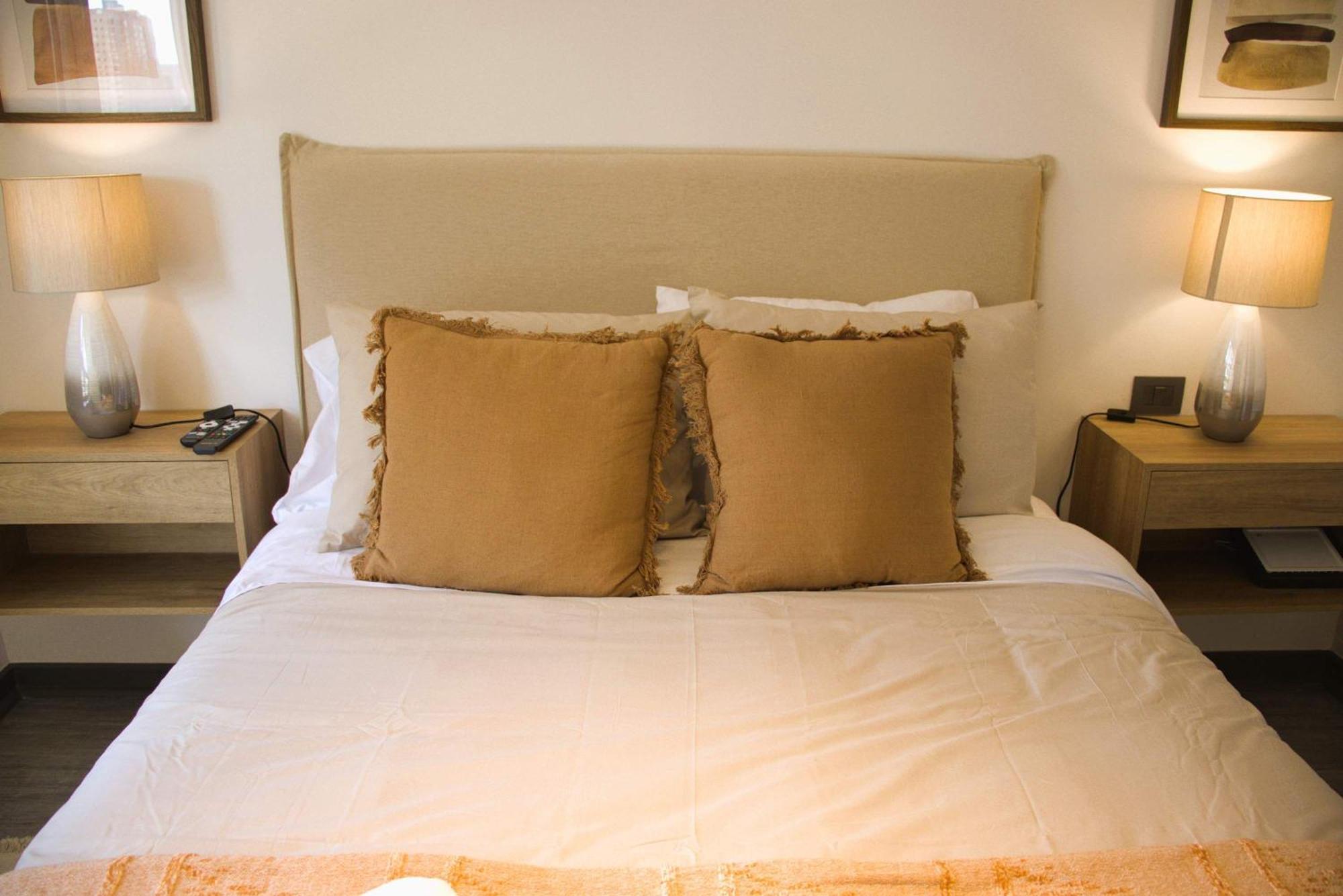 Hom I Renovado Depto 1d1b 2pax En Argomedo Apartamento Santiago