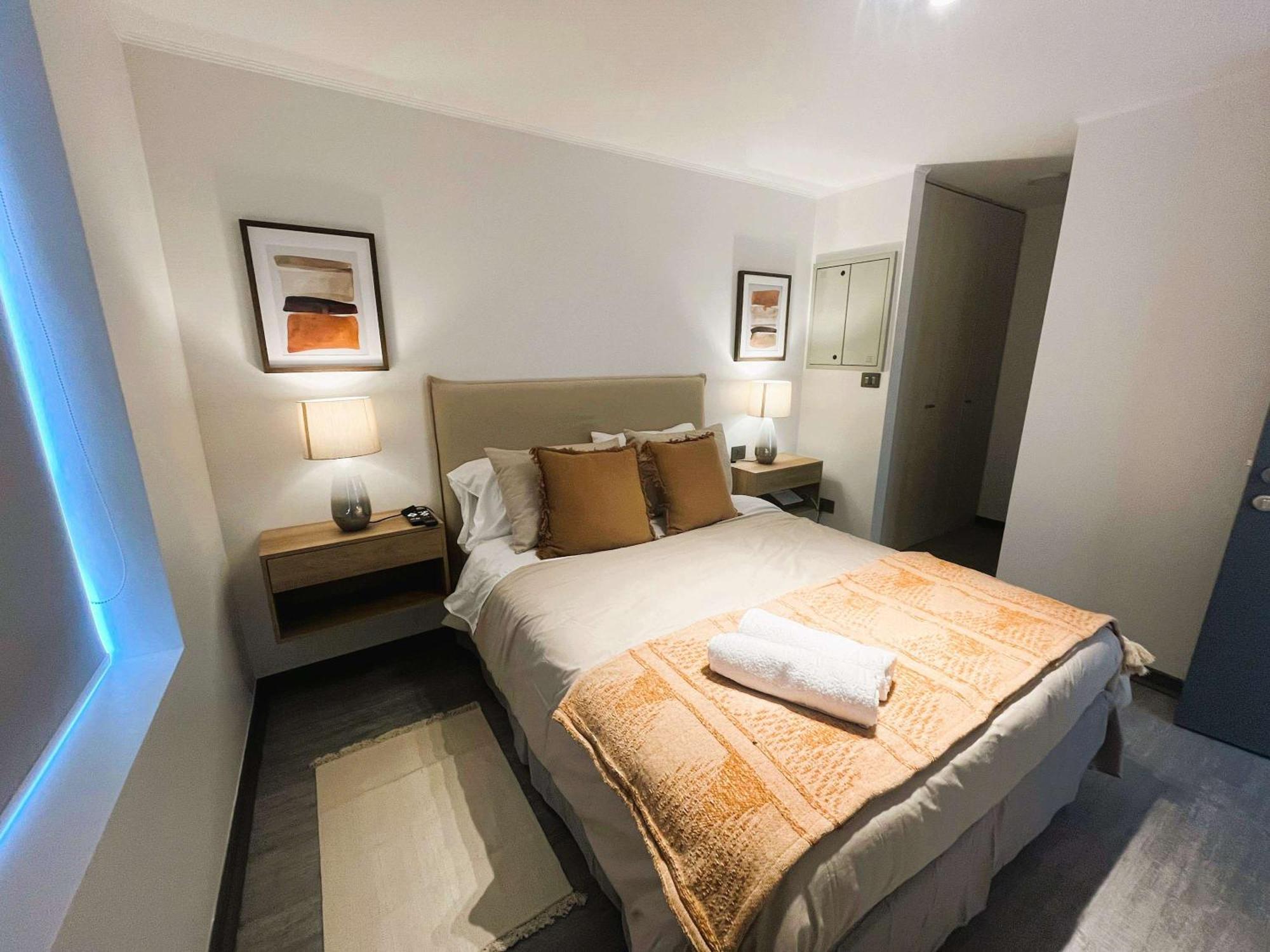 Hom I Renovado Depto 1d1b 2pax En Argomedo Apartamento *